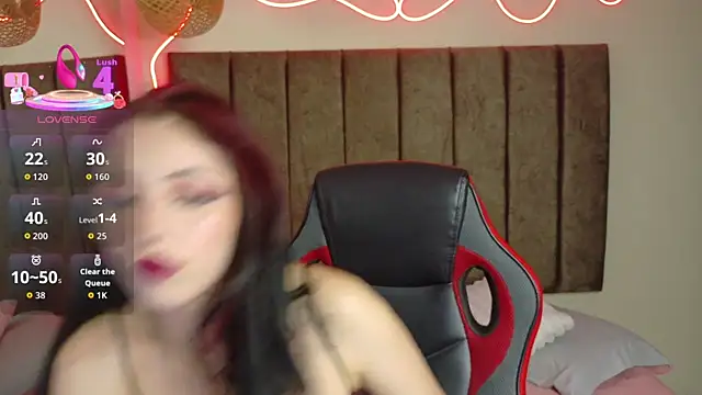 Snapshot of Megan__cole1 chatting on 09-26-25, 12:50 Megan cole1 online show from 09-26-25, 12:50