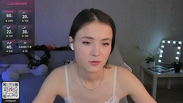 Snapshot of ArleneThomas chatting on 02-03-26, 01:38 ArleneThomas online show from 02-03-26, 01:38