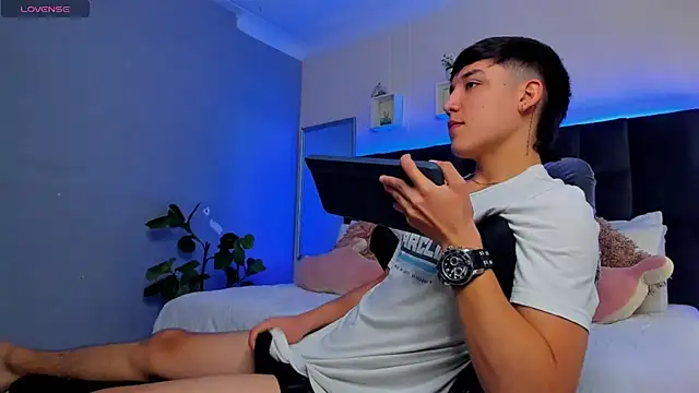 Ares di martin online show from 12-05-25, 03:21