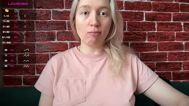 CitrusBlissss online show from 11-26-25, 02:55