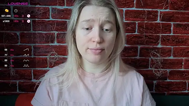 CitrusBlissss online show from 01-13-26, 04:05