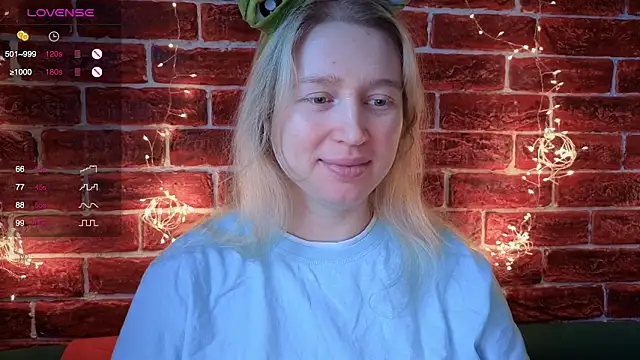 CitrusBlissss online show from 01-08-26, 03:23