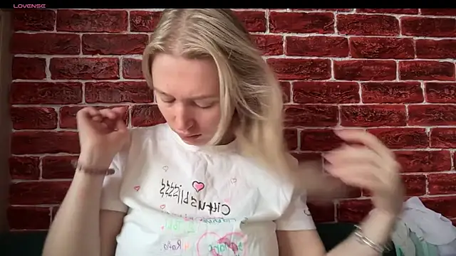 CitrusBlissss online show from 11-06-25, 02:59