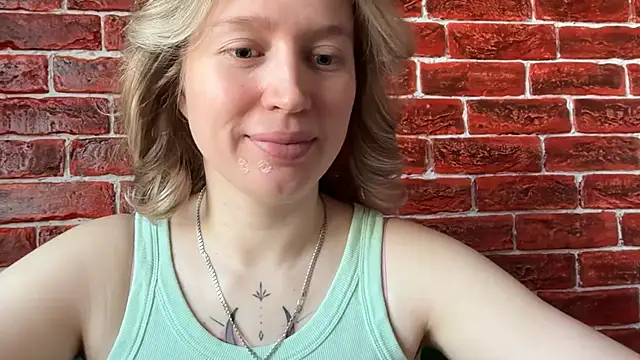 CitrusBlissss online show from 10-20-25, 02:13