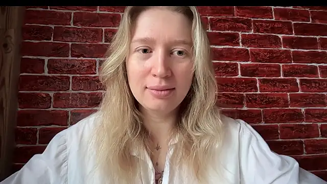 CitrusBlissss online show from 10-22-25, 02:11