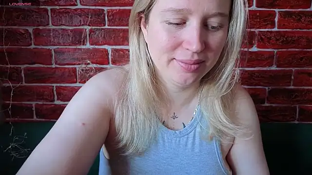 CitrusBlissss online show from 05-19-26, 02:29