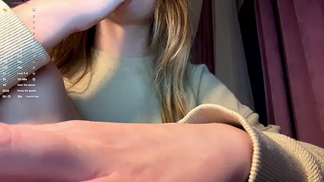 LinaMoonBlessed online show from 12-19-25, 12:07