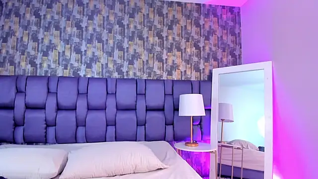 VeraBlazze online show from 01-14-26, 01:37