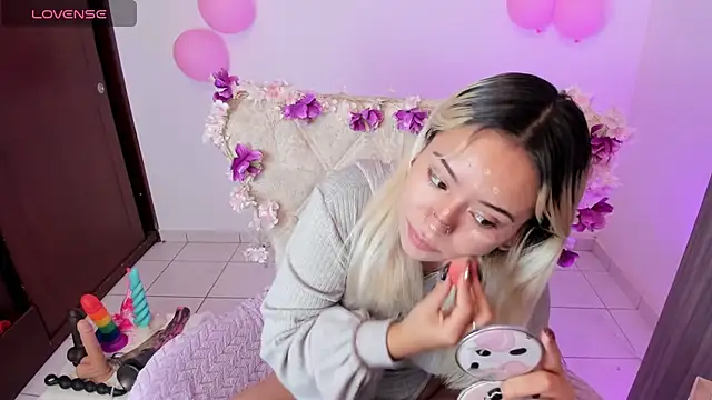 Nataliahenao69 online show from 11-04-25, 03:05