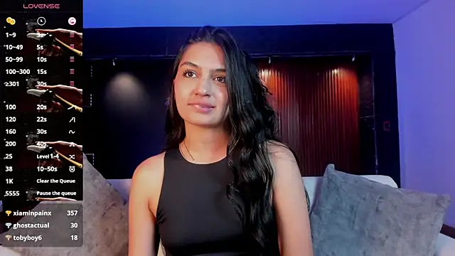 AidaJones online show from 10-01-25, 08:13