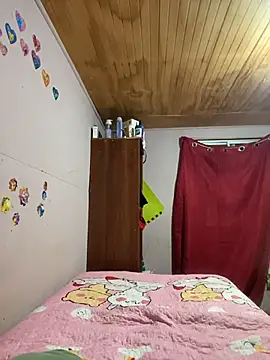 kiittyselenita online show from 03-04-26, 03:47