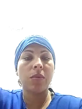 Snapshot of Yanis_Ariel12 chatting on 10-17-25, 01:24 Yanis Ariel12 online show from 10-17-25, 01:24