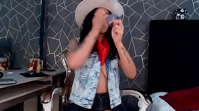 shanthal bllizz online show from 10-30-25, 03:16