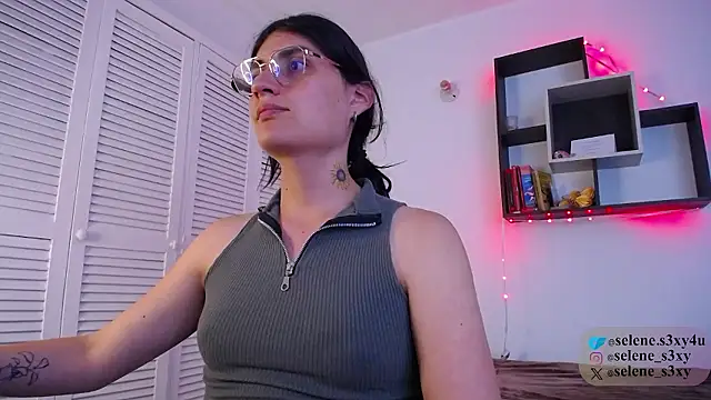 selene s3x online show from 01-15-26, 11:30