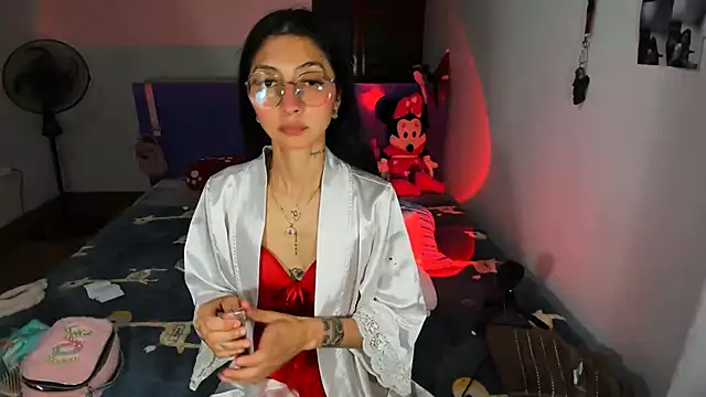Anais lux online show from 06-13-26, 11:56