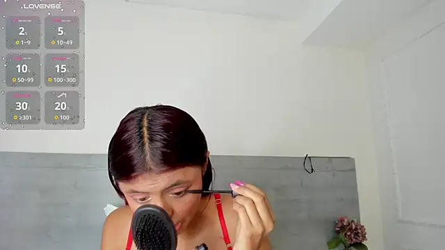 sunnyWhitee online show from 07-11-26, 07:14