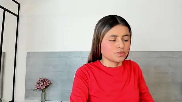 sunnyWhitee online show from 03-14-26, 07:09