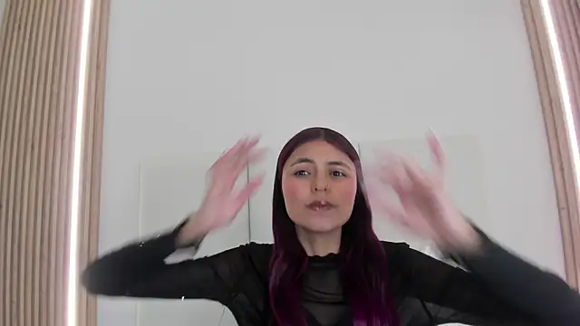 Snapshot of sunnyWhitee chatting on 05-06-26, 11:14 sunnyWhitee online show from 05-06-26, 11:14