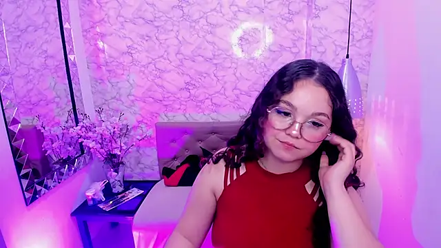 ShylySweet online show from 09-26-25, 04:08