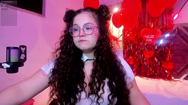 ShylySweet online show from 02-18-26, 05:27