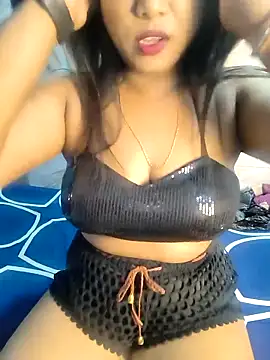 hornyzinia123 online show from 02-25-26, 03:51