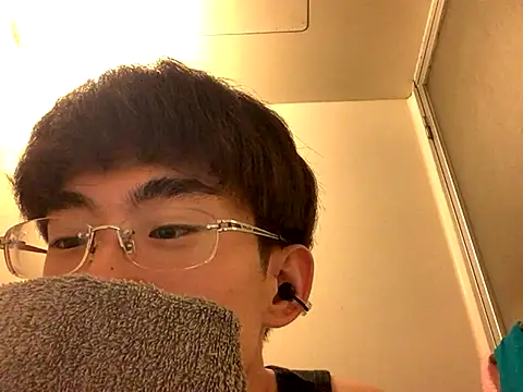 Snapshot of kurusu46 chatting on 11-09-25, 12:42 kurusu46 online show from 11-09-25, 12:42