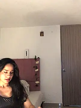 SelinaCatt  online show from 09-26-25, 11:11