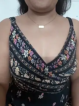 Aavya 007 online show from 12-18-25, 03:55