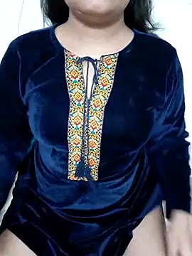 Aavya 007 online show from 10-28-25, 03:07