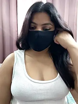 Snapshot of Aavya_007 chatting on 02-18-26, 11:39 Aavya 007 online show from 02-18-26, 11:39