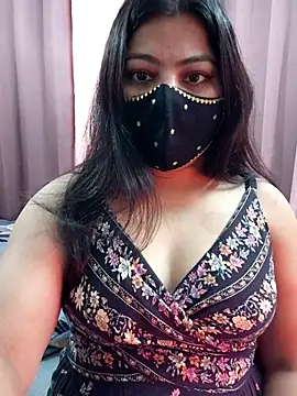 Snapshot of Aavya_007 chatting on 02-05-26, 05:03 Aavya 007 online show from 02-05-26, 05:03