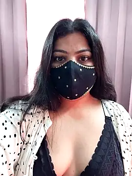 Snapshot of Aavya_007 chatting on 02-16-26, 04:22 Aavya 007 online show from 02-16-26, 04:22