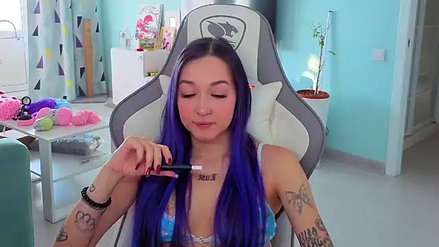 Im suka online show from 03-02-26, 04:24