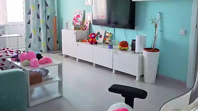 Im suka online show from 02-27-26, 03:29