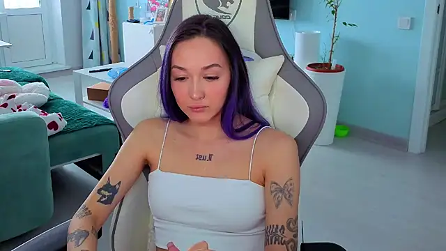 Im suka online show from 03-15-26, 04:30