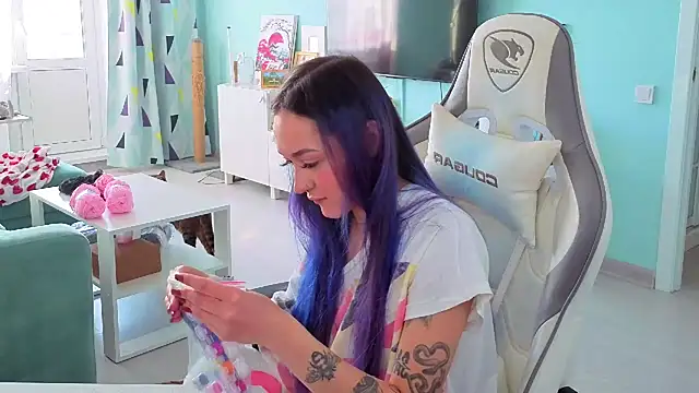 Im suka online show from 02-21-26, 04:14