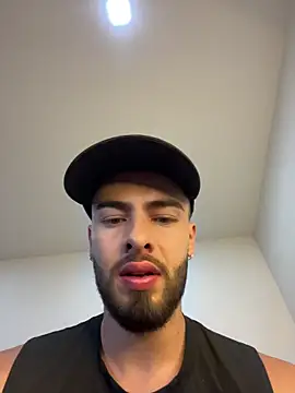 MaxDell online show from 02-10-26, 04:22