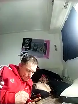 Snapshot of Wilsonn86 chatting on 02-05-26, 09:05 Wilsonn86 online show from 02-05-26, 09:05