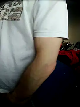 Snapshot of Wilsonn86 chatting on 02-03-26, 09:03 Wilsonn86 online show from 02-03-26, 09:03