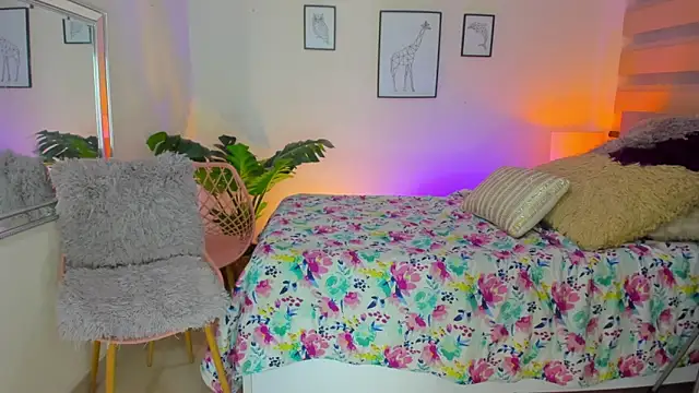 Snapshot of LusyKitty chatting on 09-16-25, 03:24 LusyKitty online show from 09-16-25, 03:24