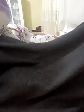 byemre09 online show from 02-16-26, 05:44