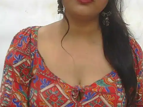 Snapshot of POOJA_199 chatting on 10-10-25, 07:20 POOJA 199 online show from 10-10-25, 07:20