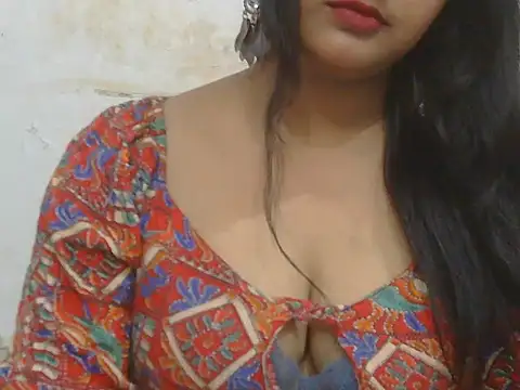 POOJA 199 online show from 04-26-26, 08:44