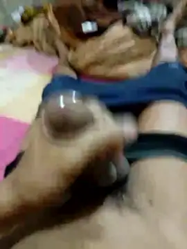 Saxyboy2002 online show from 11-30-25, 04:35