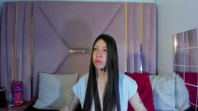 Snapshot of venusmorgan chatting on 09-19-25, 03:16 venusmorgan online show from 09-19-25, 03:16