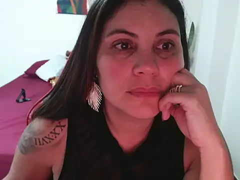 Secret Bella online show from 09-11-25, 10:59