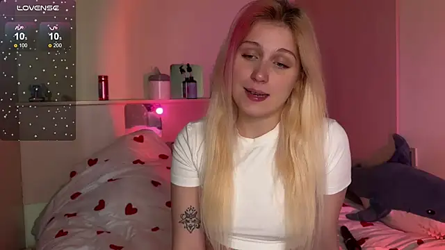  Annabel Myr  online show from 10-03-25, 11:12