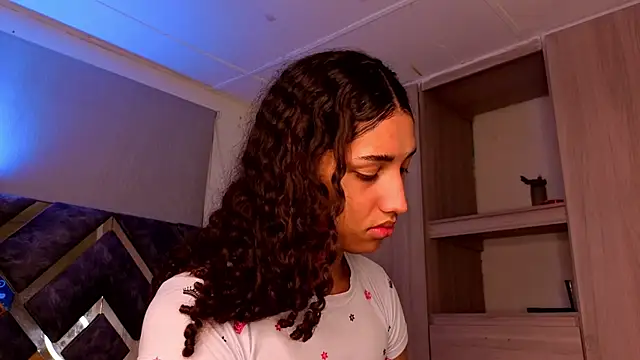 candice777 online show from 02-04-26, 01:17