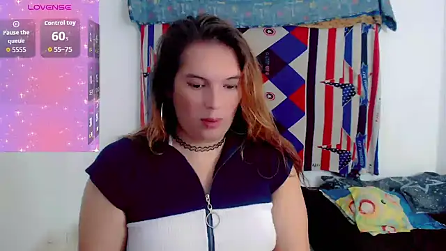 samanthaa hot  online show from 03-05-26, 05:26