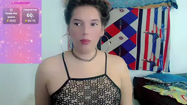 samanthaa hot  online show from 03-06-26, 03:12